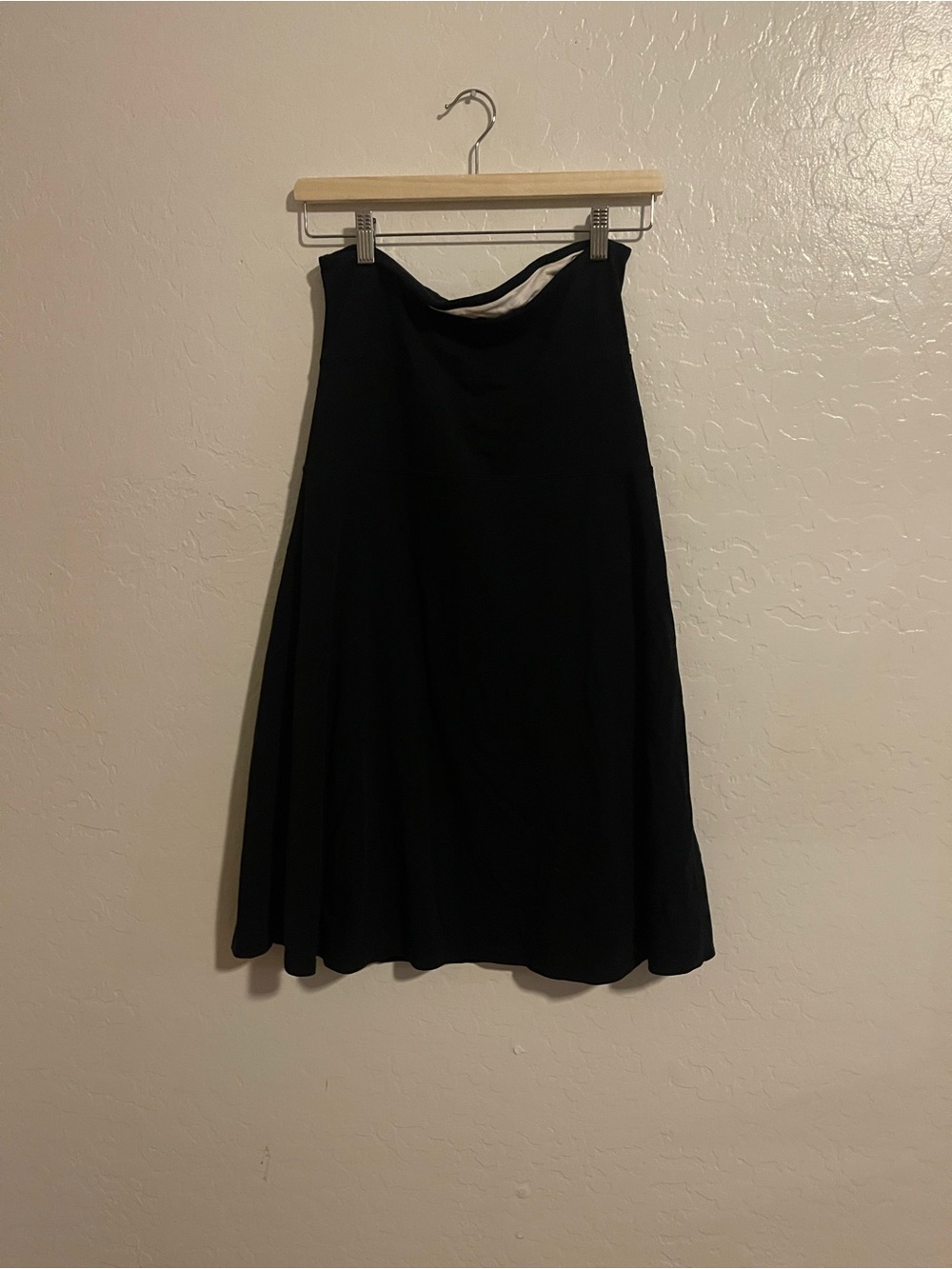 lululemon athleticadouble layered black and white midi skirt